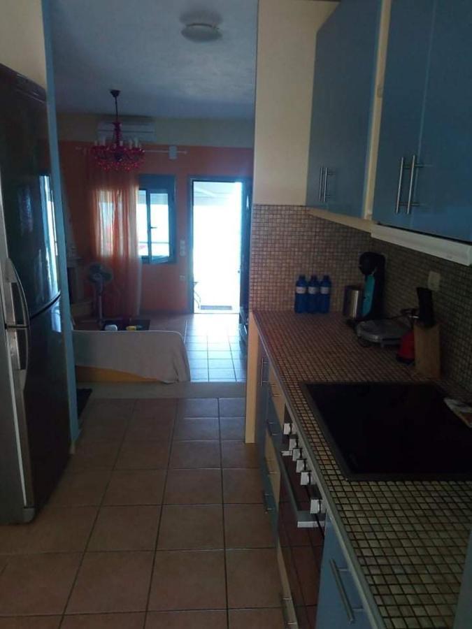 Whole Apartment In Loutsa With Amazing View Exteriér fotografie